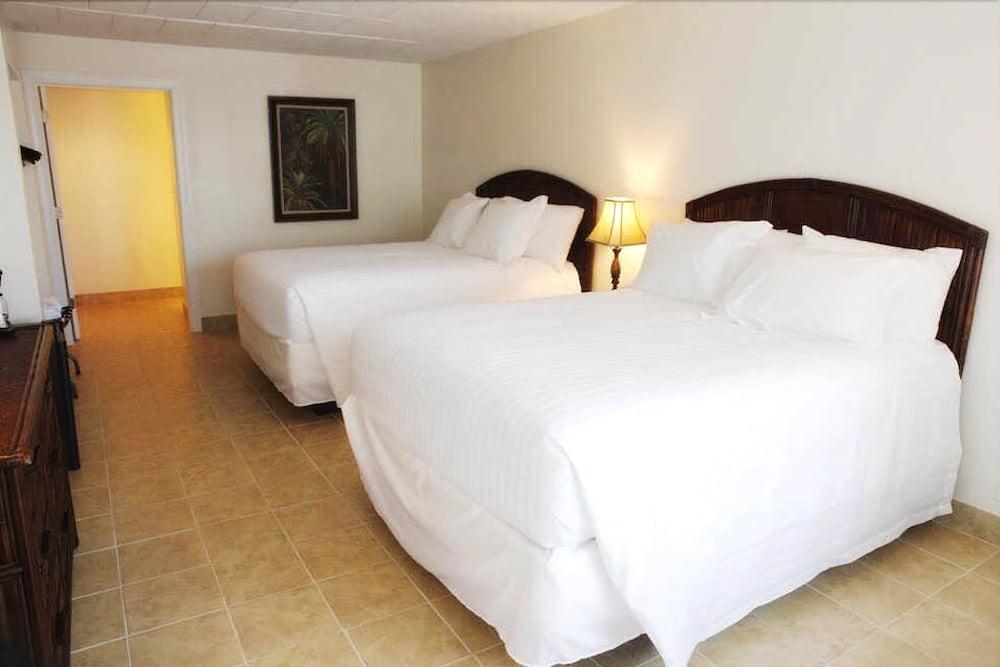 Oceans 2700 Hotel Virginia Beach Bagian luar foto