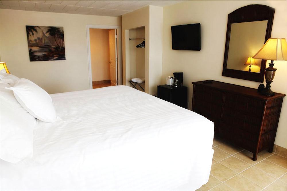 Oceans 2700 Hotel Virginia Beach Bagian luar foto