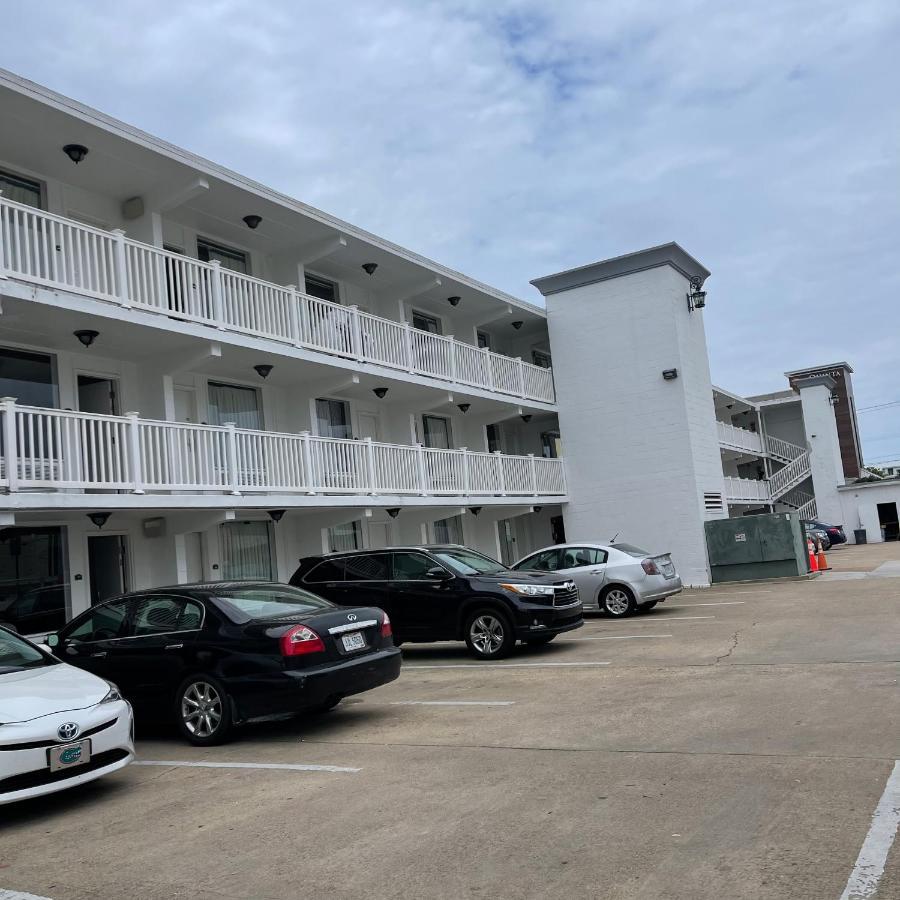 Oceans 2700 Hotel Virginia Beach Bagian luar foto