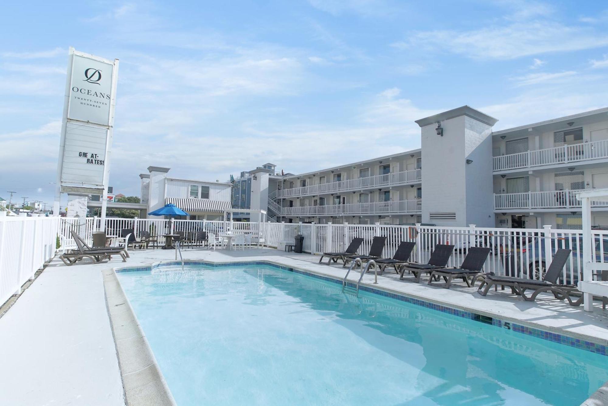 Oceans 2700 Hotel Virginia Beach Bagian luar foto