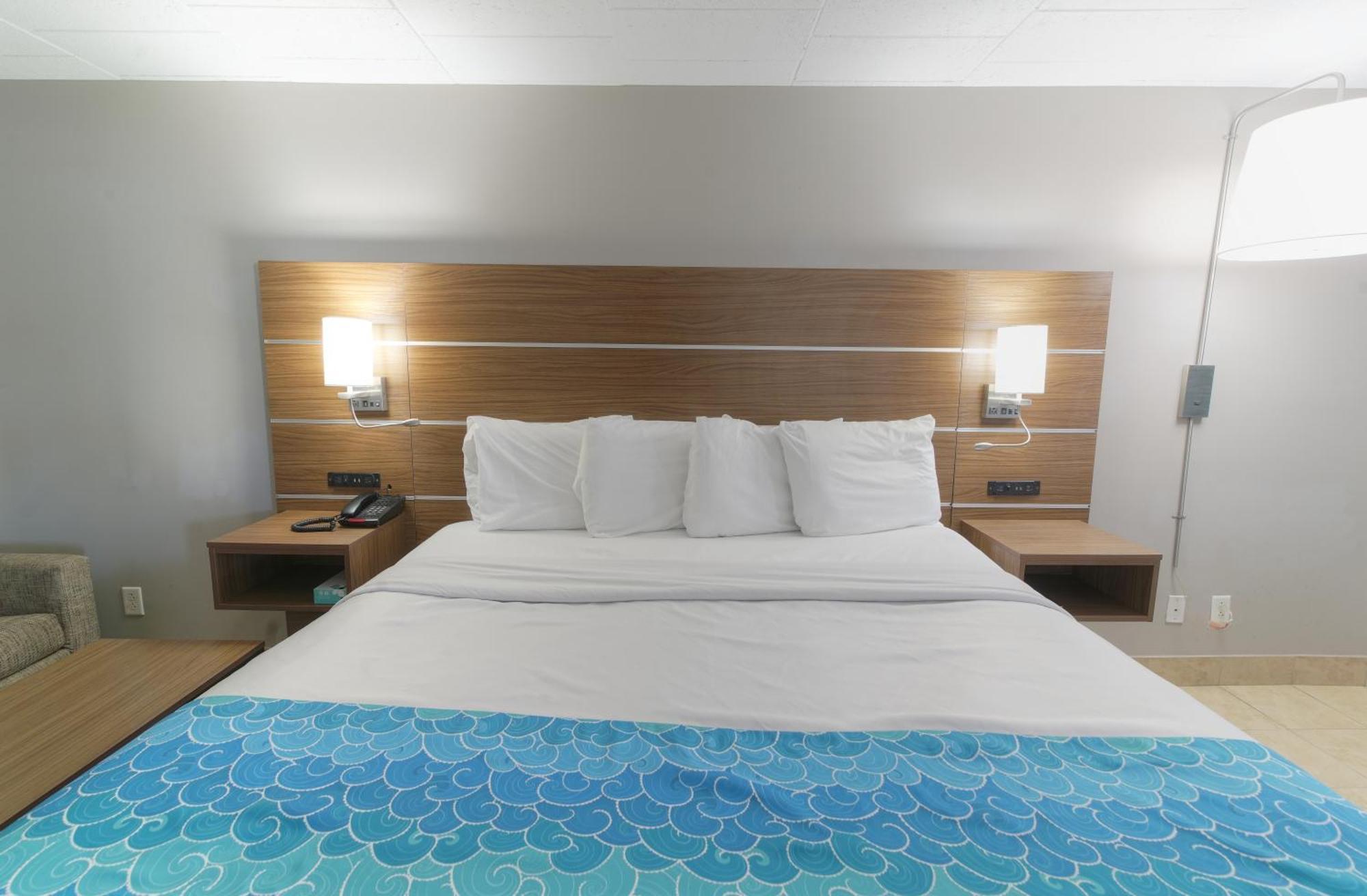 Oceans 2700 Hotel Virginia Beach Bagian luar foto