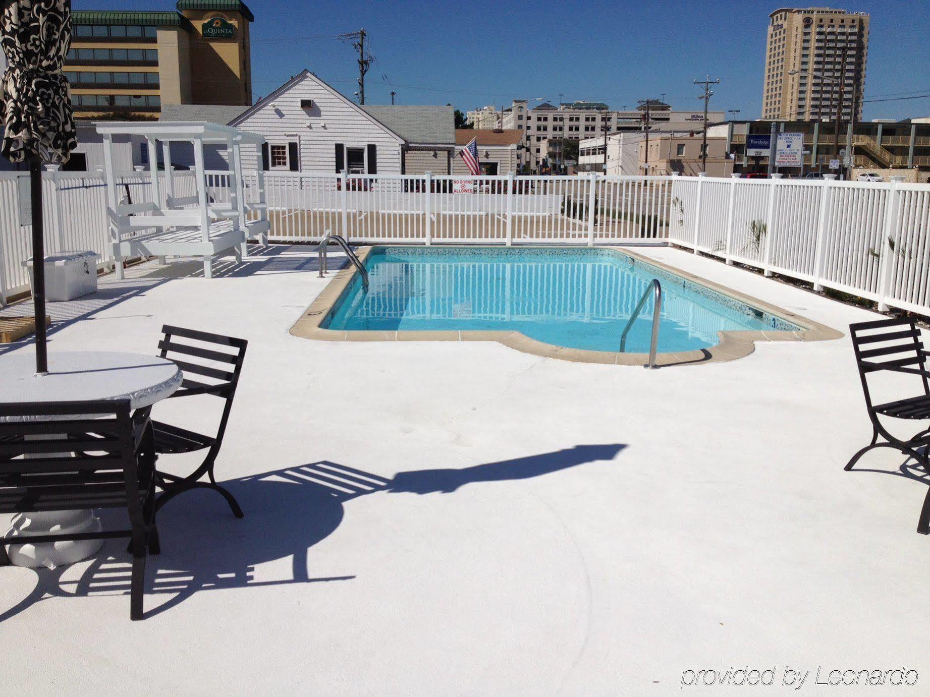 Oceans 2700 Hotel Virginia Beach Bagian luar foto